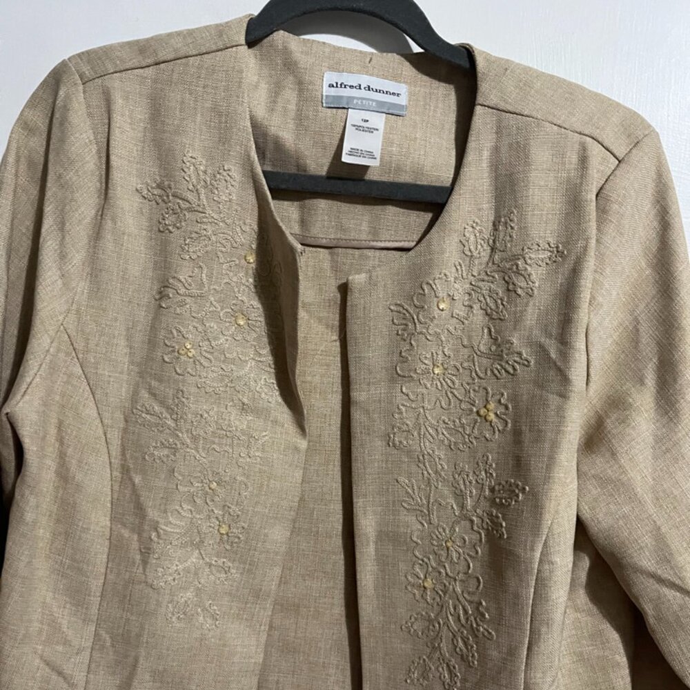 NWT OPEN BEADED TAN BLAZER LIGHT LONG SLEEVE SZ 12P